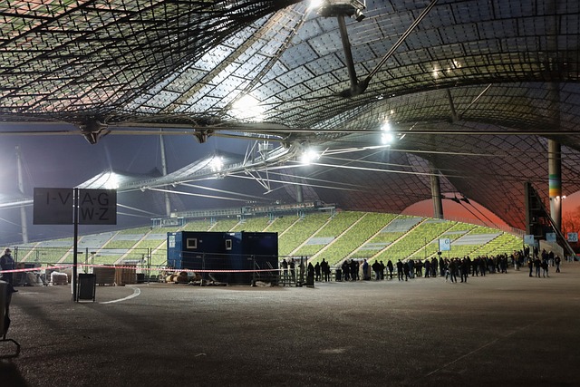 再次由格林 再次由格林